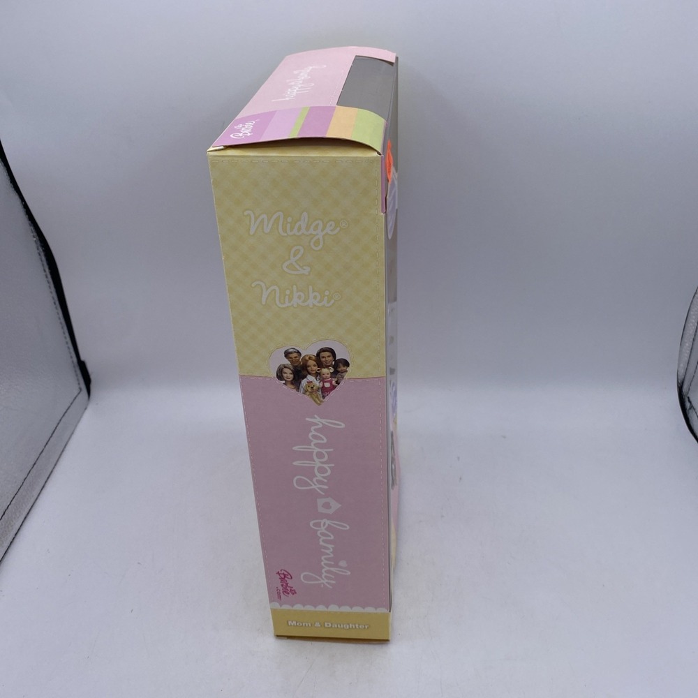 2003 HAPPY FAMILY NEIGHBORHOOD MIDGE & NIKKI - C6061 - UNOPENED ORIGINAL BOX - Picture 9 of 16